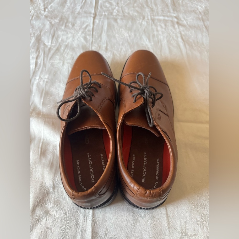 Rockport men shoes